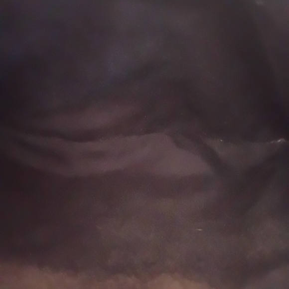 Liz Claiborne Black Geometric Tote - Picture 9 of 13